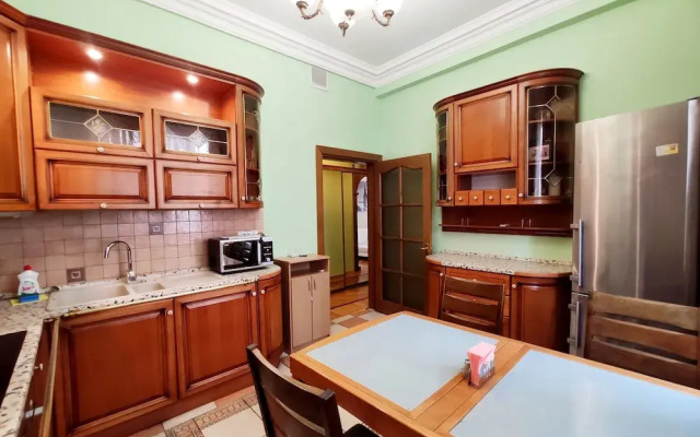 Апартаменты TVST на Тверской 6