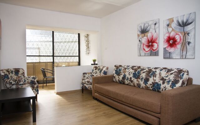 KAV Apartments -Next to Assuta Dakar St.