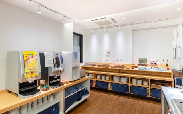 Hotel Sanrriott osakahommachi