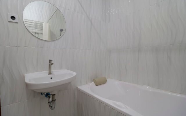 Taya Yumi Residence