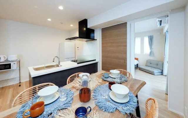 Pacific Coast Enoshima by Teranova