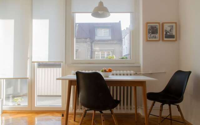 Basco Central Apartment Cloud