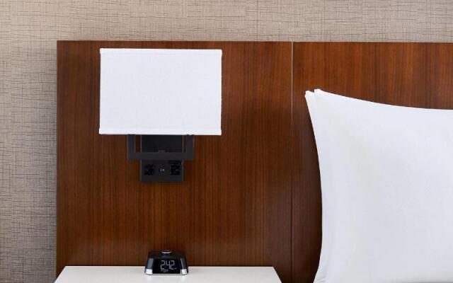 Delta Hotels by Marriott Phoenix Mesa