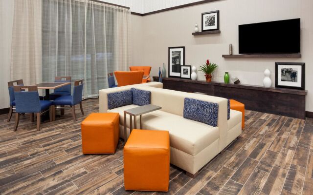 Hampton Inn & Suites Sioux City South