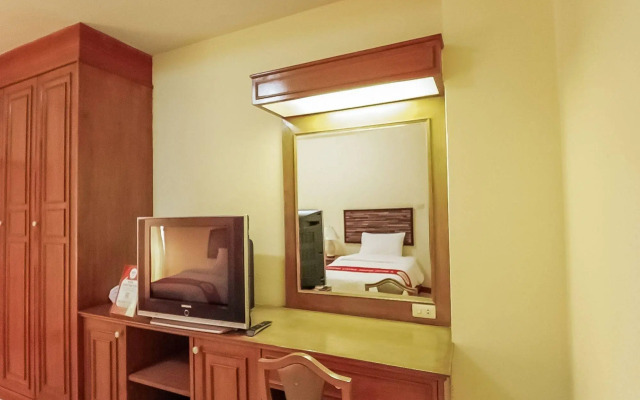 席娜卡琳拉玛苏安隆奈达酒店(Nida Rooms Srinakarin Rama Suan Luang)