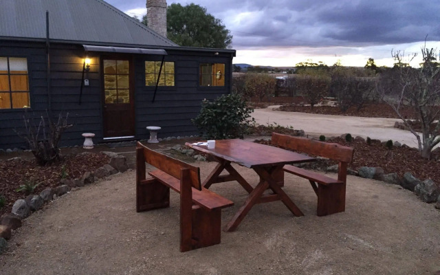 Keefer's Cottage