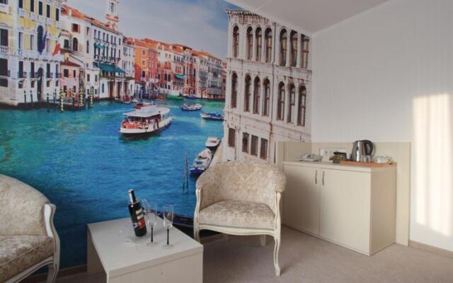40 Let Pobedy Hotel