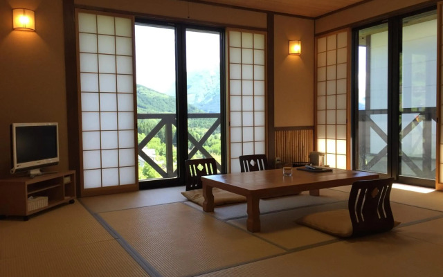 Ryokan Yufuin Tsubaki