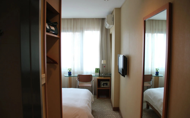 Lotel