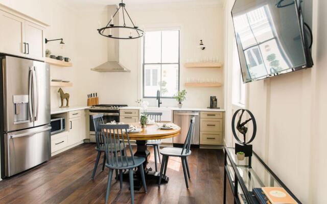 Guesthouse Charleston EAST 46 E