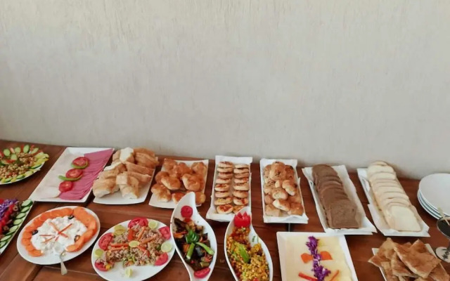 The Nomad Pyramids Boutique Hotel