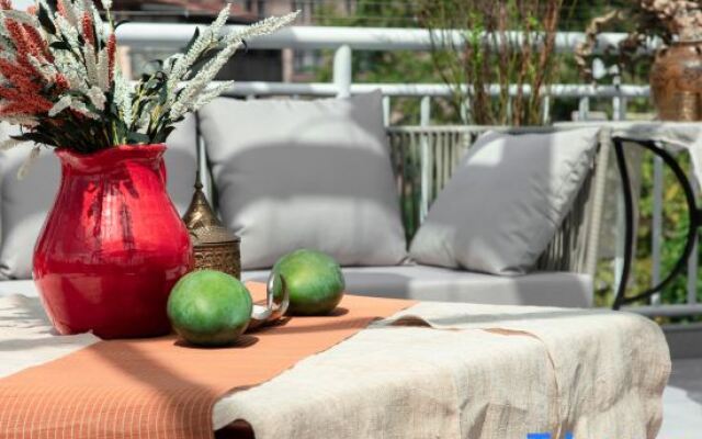 Mid-mountain Constellation (Fairy Mountain Store)