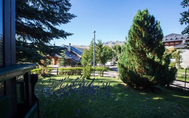 Fir by Keywii. 8 Paxs. Formigal