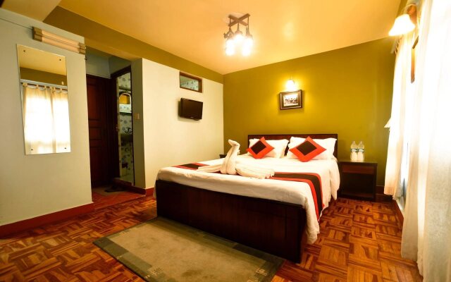 Vajra Guest House & Restaurant