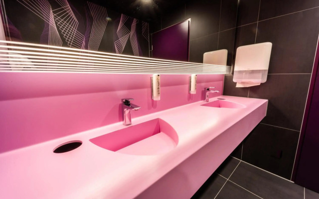 Prize by Radisson, Bonn City