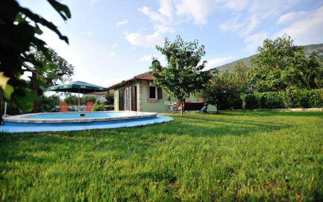 Vacation Home Little Paradise