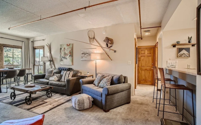 Your Next Vacay at Peak 9 Ski-in/ski-out