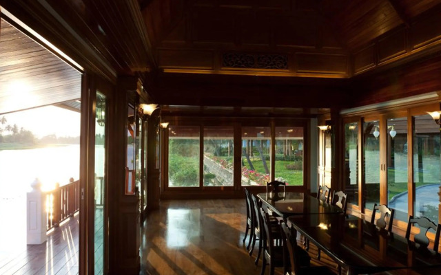 RK Riverside Resort & Spa