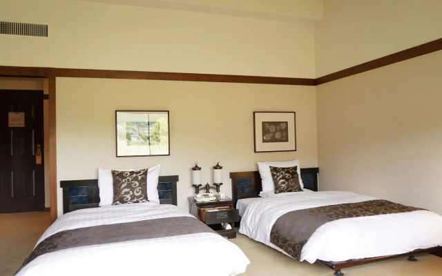 The Hamilton Ureshino