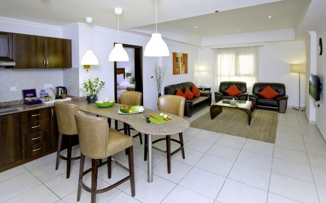 Corp Executive Hotel Doha Suites