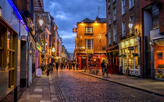 Exquisite Templebar Penthouse