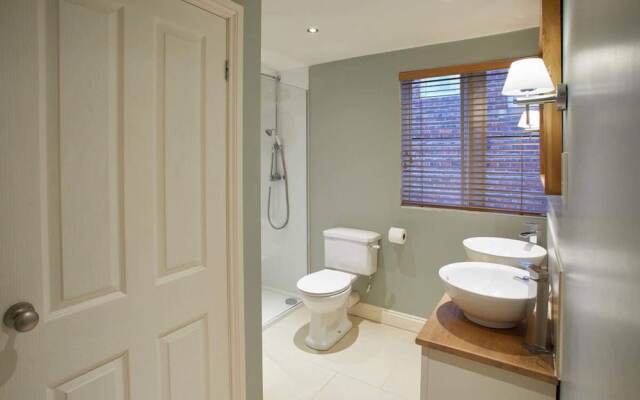 Host Stay Spyglass 1708