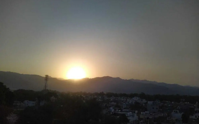 Hotel Devashish