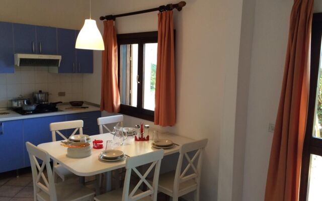 Kamarina Resort
