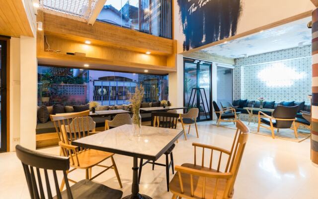 The Pattern Service Apartment