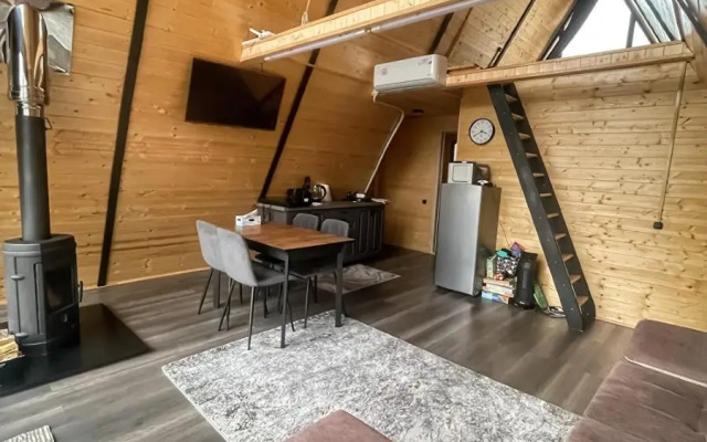 Береговой Дом