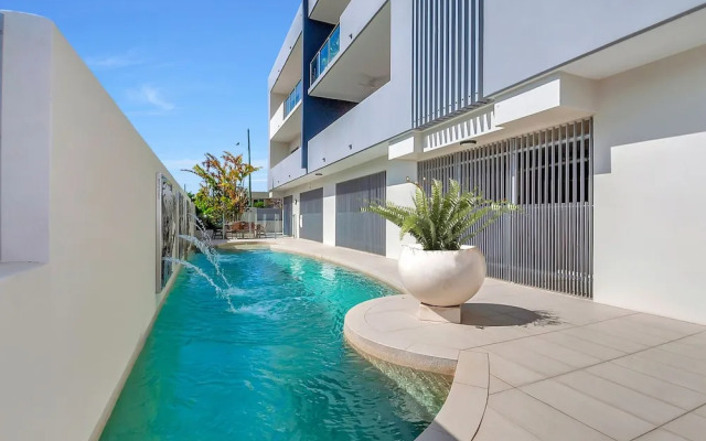 Superior Luxury Apartment in the City Life on Lake 19