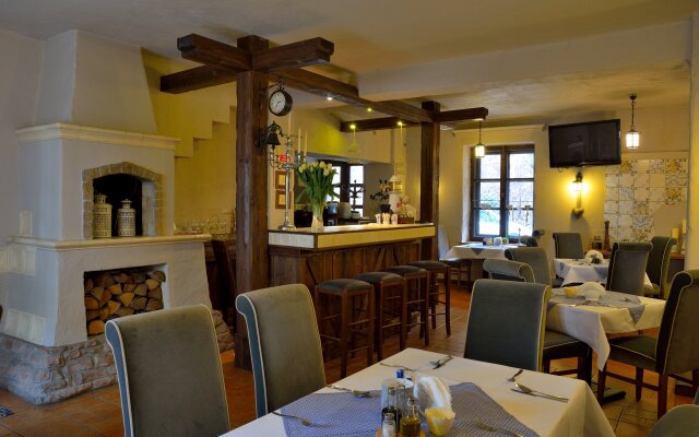 Nobilton Hotel