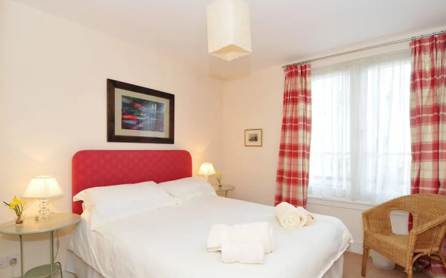 202 Annandale Street apartment