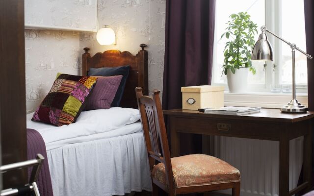 Strand Hostel & Hotel