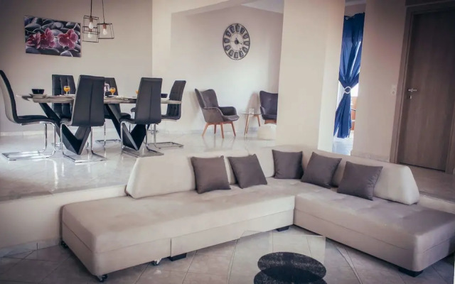 Villa Chris