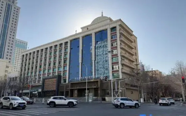 Urumqi Meiyueda Bortala Hotel (Dehui Wanda Plaza Hotan 2nd Street)
