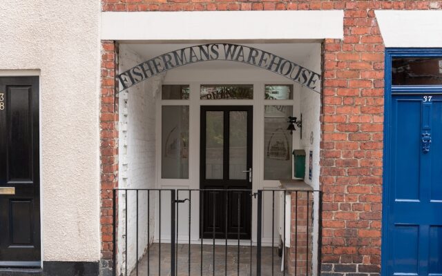 Fishermans Warehouse