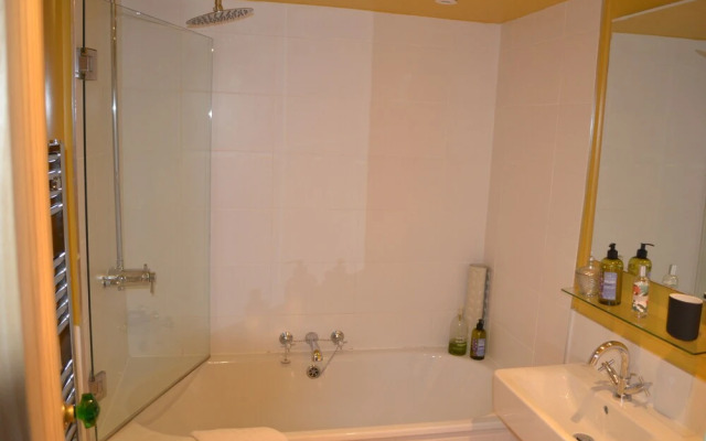 Kings Arms Duplex