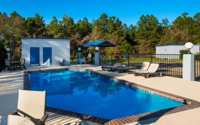 Quality Inn near Parc Natchitoches
