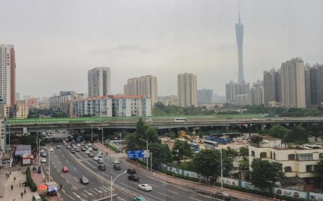 Warmyes Business Hotel