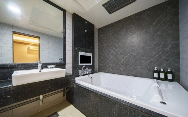 Daejeon Yuseong Spa Tower