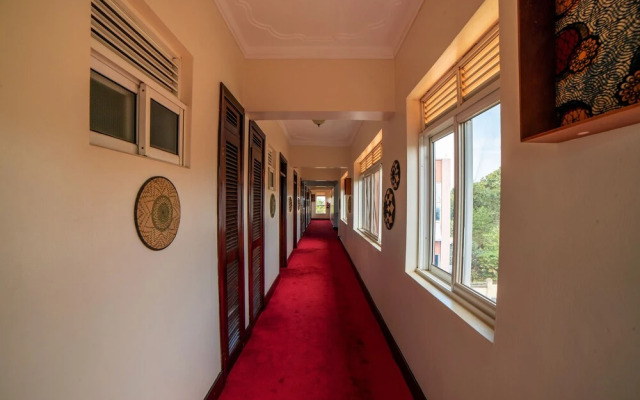 A'lure Hotel & Residences