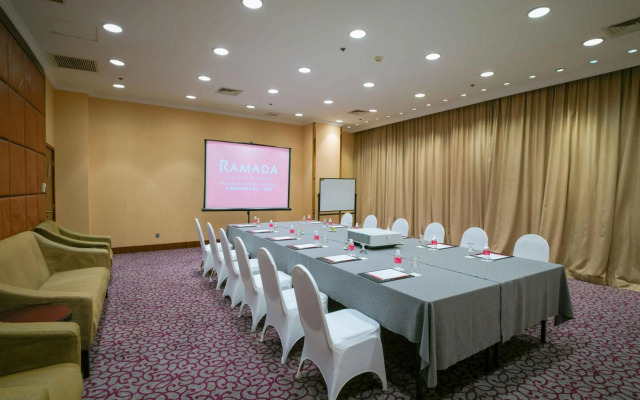 Ramada Plaza by Wyndham Shanghai Pudong Airport
