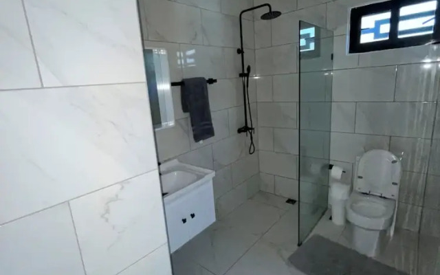 Level suites