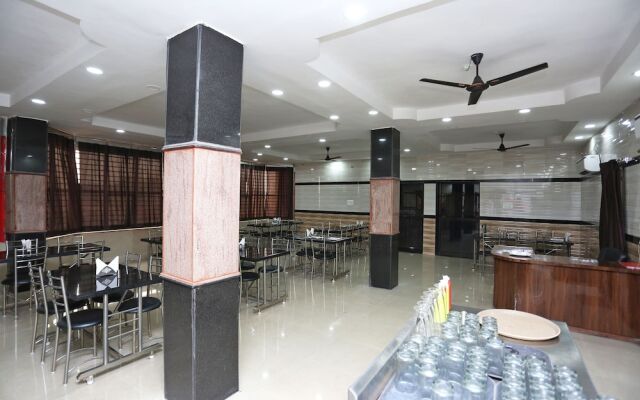 Prince Guest House by OYO Rooms