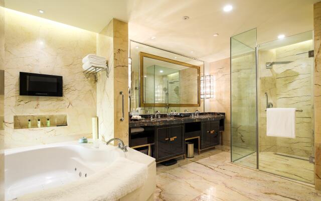 InterContinental Sancha Lake by IHG