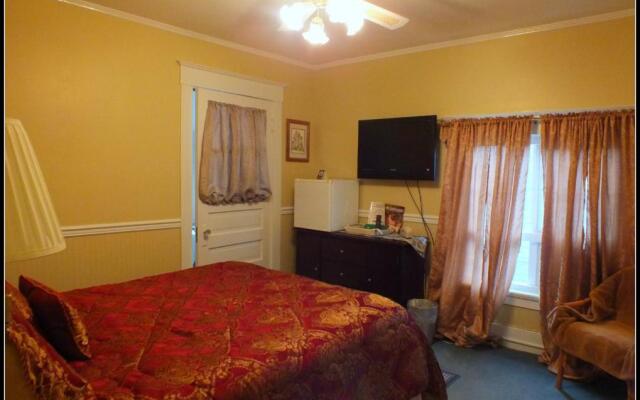 Sunnyside Inn Bed &Breakfast