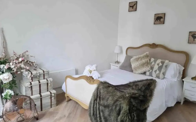 Notting Hill Luxury 2-4br / 2 Roof Terraces