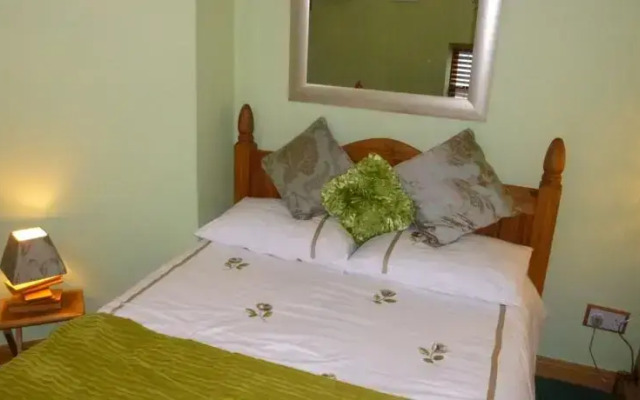 Belan Lodge - Courtyard Accommodation, "The Abraham"