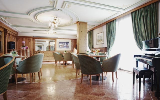 Hotel Domina Parco dello Stelvio